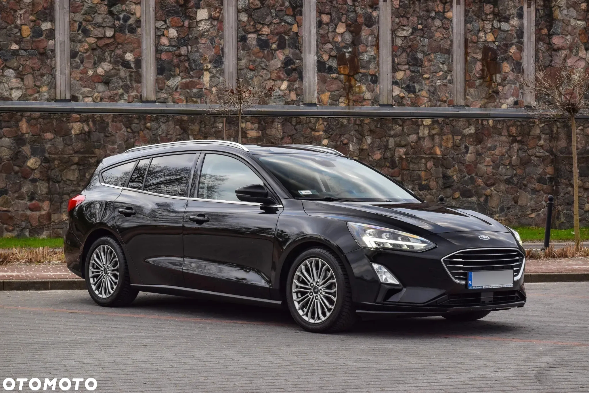 Ford Focus 1.5 EcoBoost Titanium X - 14