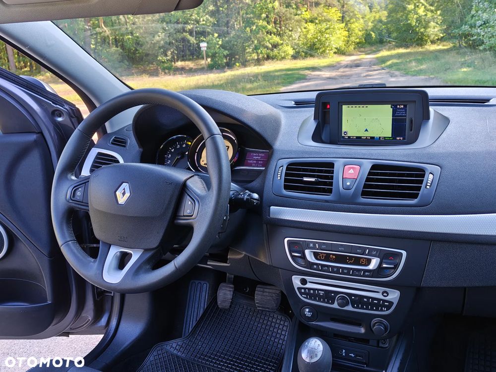 Renault Megane TCe 180 Luxe - 22