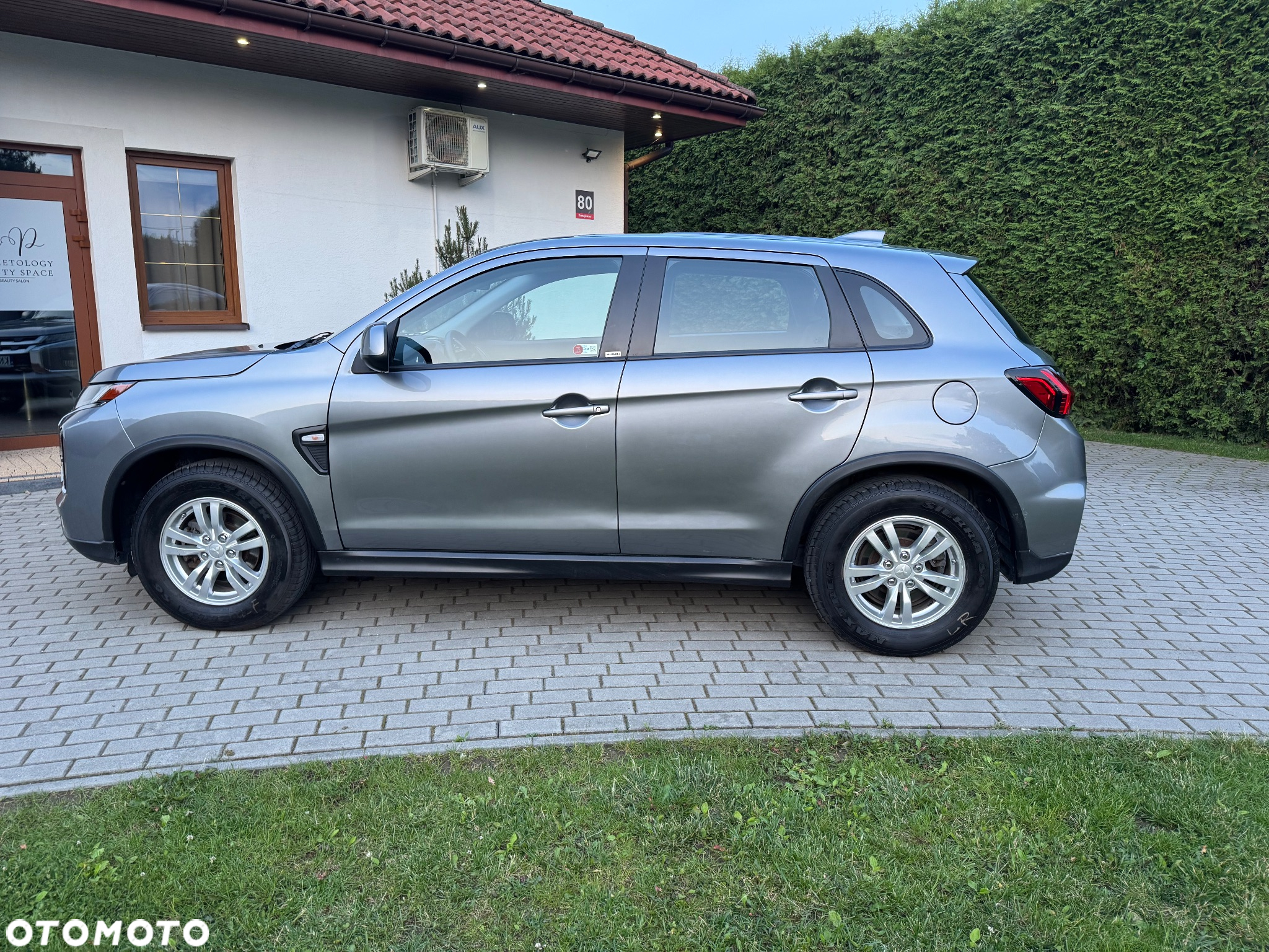 Mitsubishi ASX 2.0 4WD CVT Intro Edition+ - 13