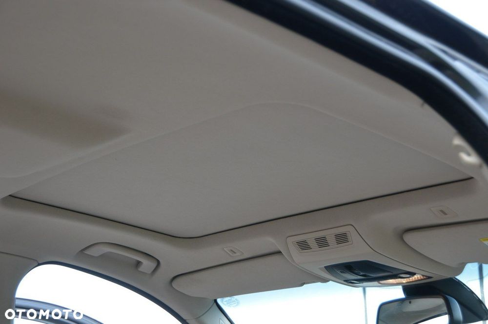 BMW Seria 5 520d - 40