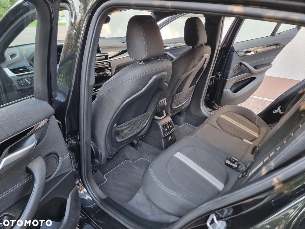 BMW X2 sDrive18d M Sport - 13