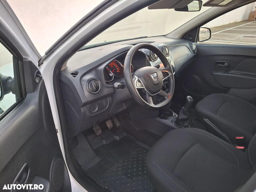 Dacia Logan 1.5 Blue dCi SL PLUS - 9