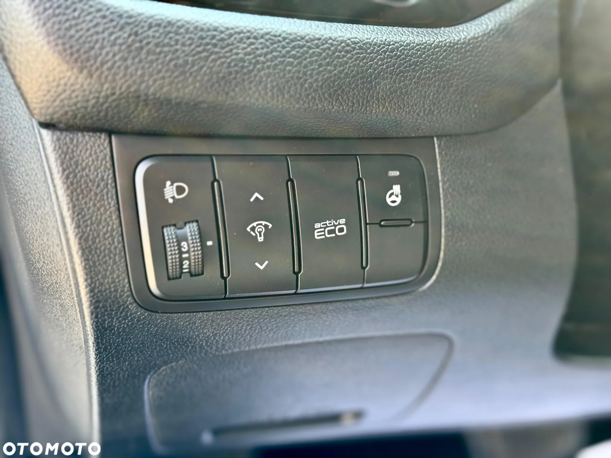 Kia Ceed 1.6 GDI DCT Platinum Edition - 33