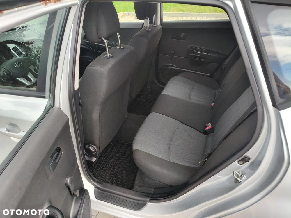 Kia Ceed 1.6 Crdi M - 4