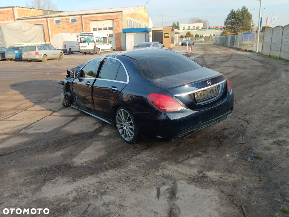 Mercedes-Benz Klasa C 250 (BlueTEC) d 7G-TRONIC AMG Line - 9