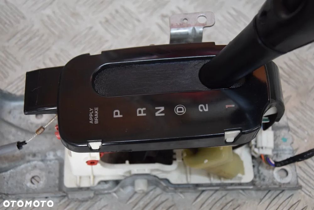 JEEP CHEROKEE KJ 3.7 V6 LEWAREK BIEGÓW - 2