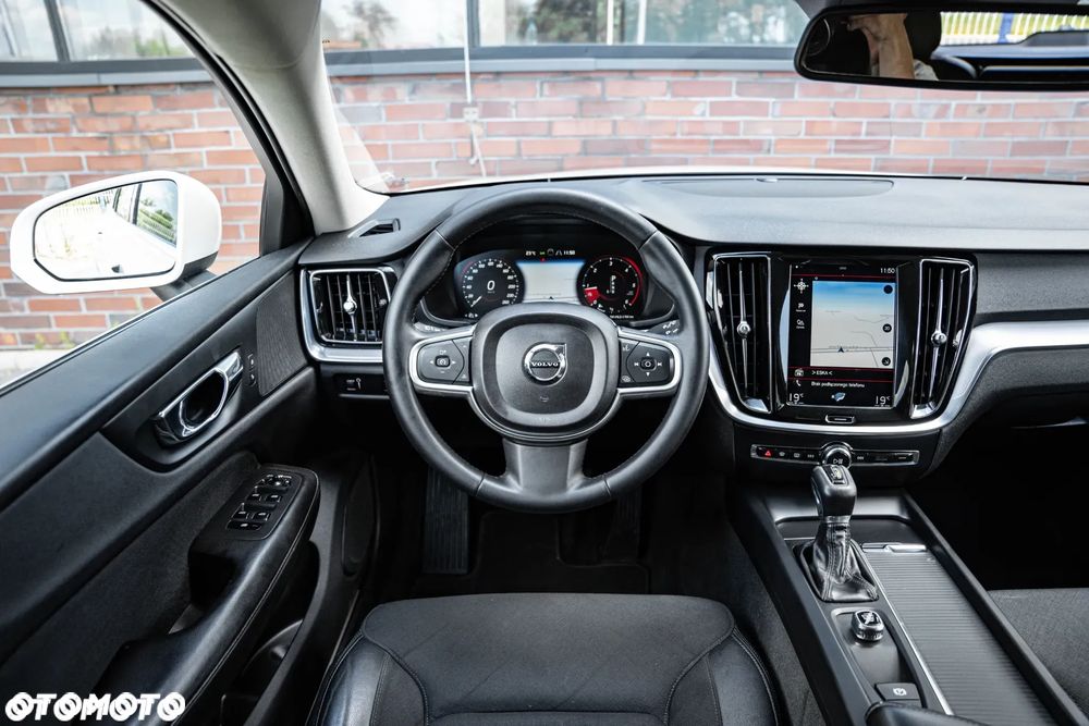 Volvo V60 D3 Geartronic Momentum - 19