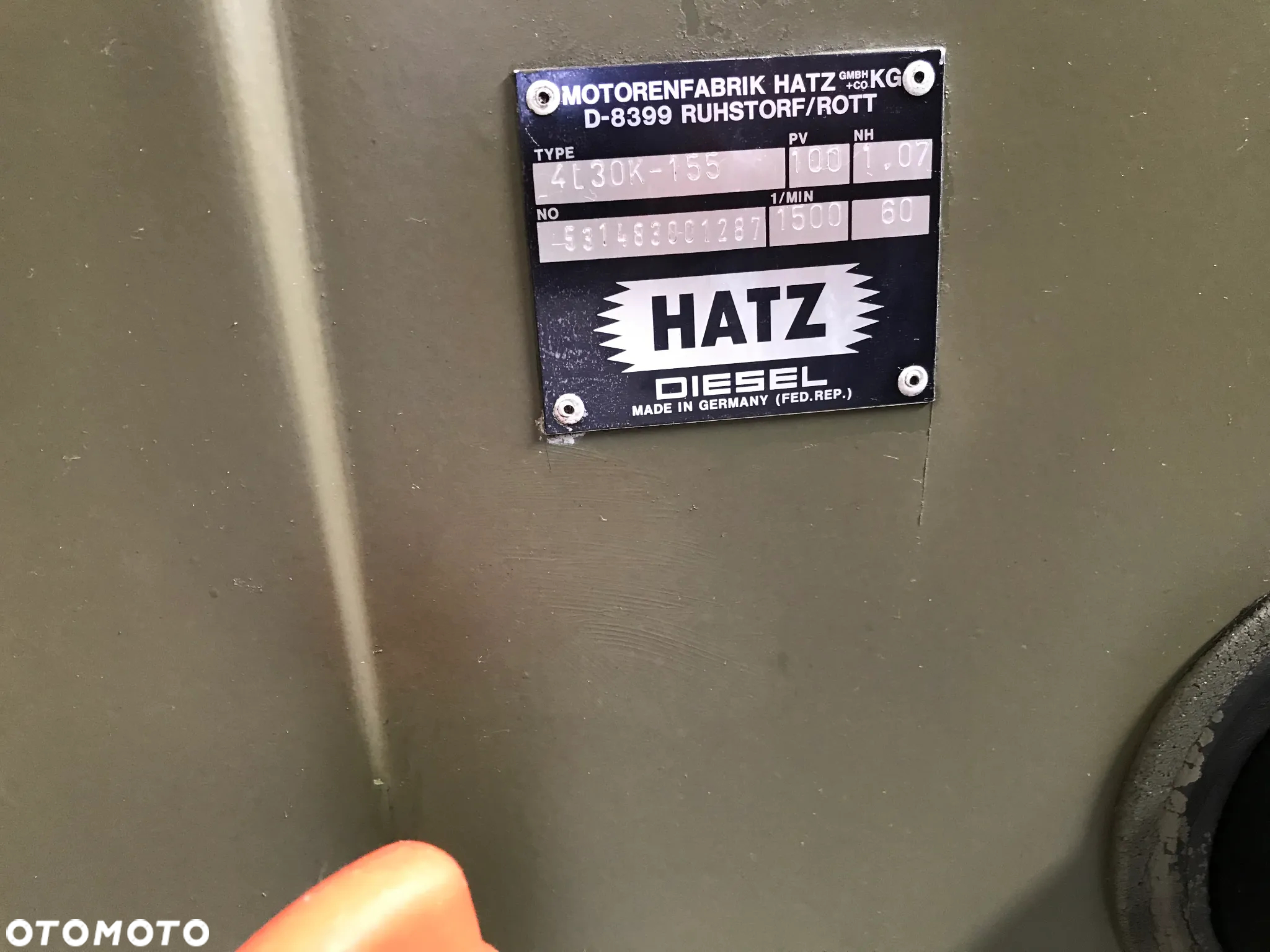 SILNIK HATZ D-8399 4L30K-155A 13500netto - 7