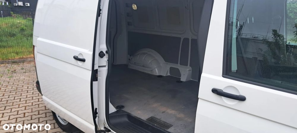 Volkswagen Transporter T6 - 32