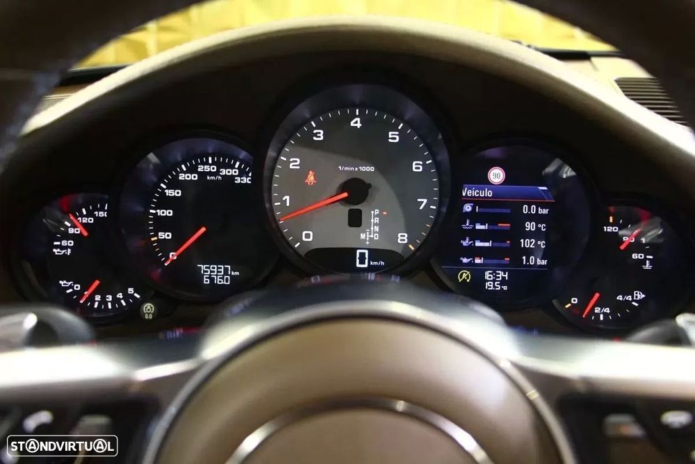 Porsche 911 (991) Carrera 4S PDK - 33