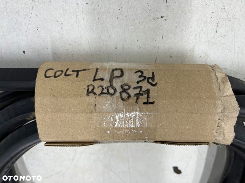 Uszczelka Mitsubishi Colt VI 6 Z30 3Drzwi 04-12r guma lewych przednich drzwi kierowcy NIE USZKODZONA - 3