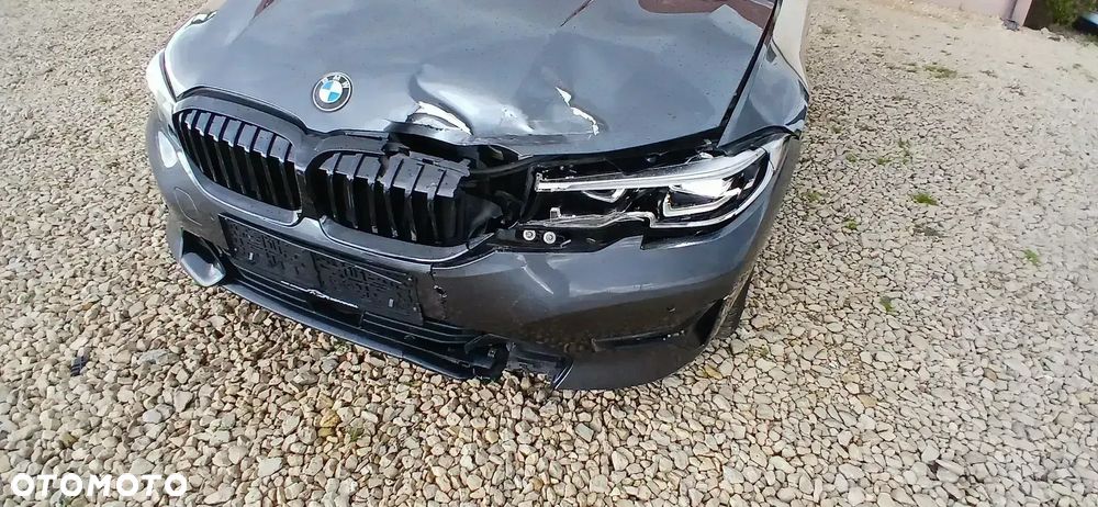 BMW Seria 3 318d Luxury Line - 6