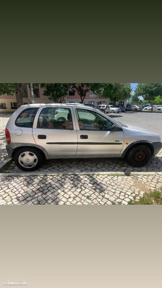 Opel Corsa 1.2 16V - 3