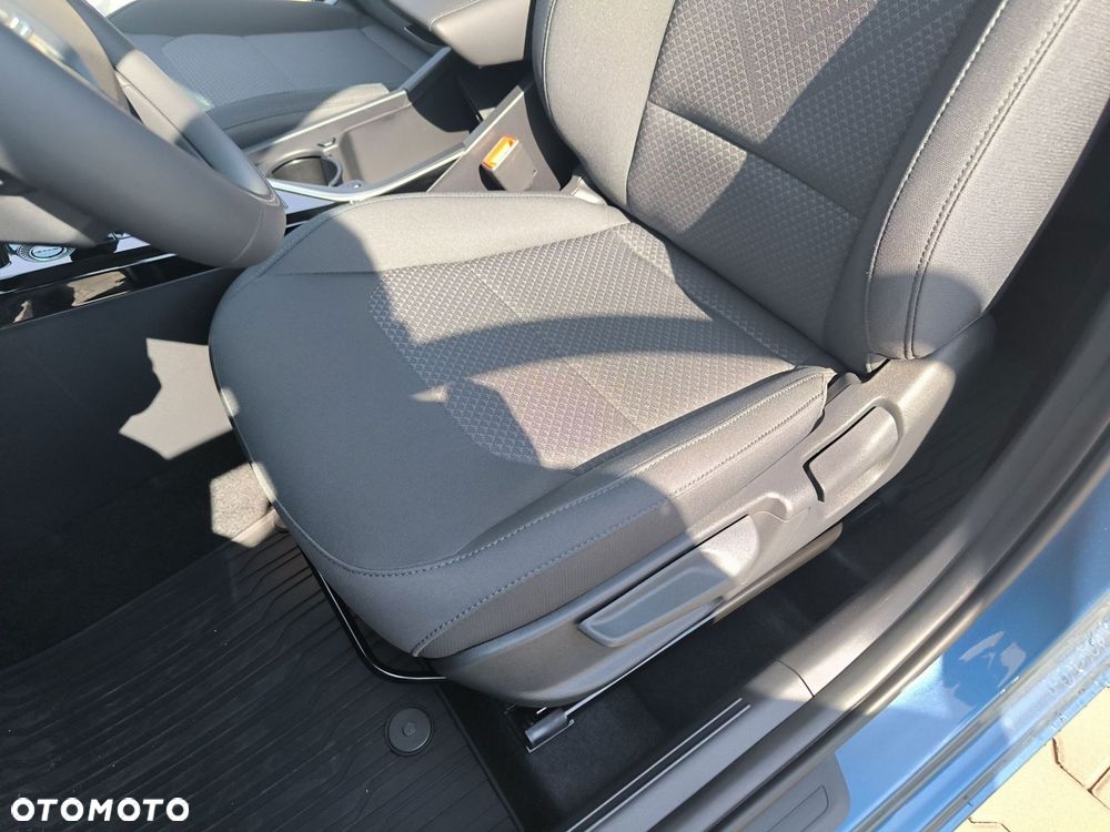 Kia Niro 1.6 GDI Hybrid M - 12