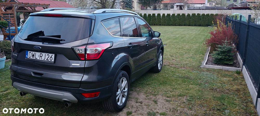 Ford Kuga - 18