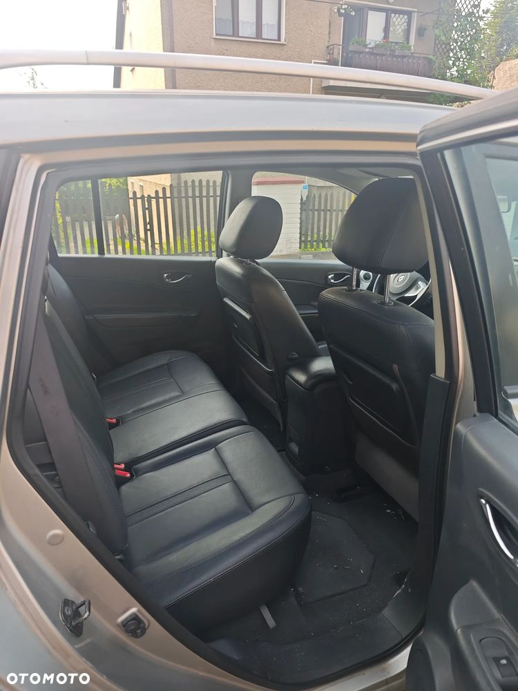 Renault Koleos 2.0 dCi 4x4 Privilege Plus - 11
