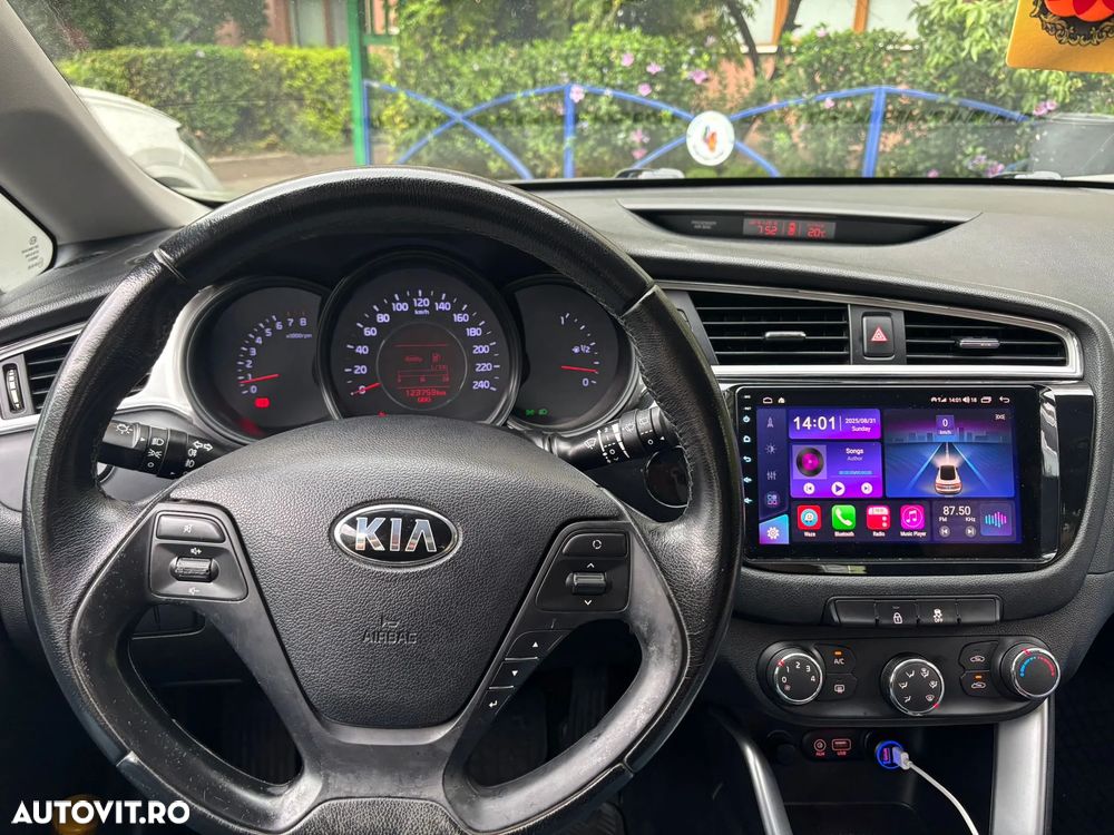 Kia Ceed - 7