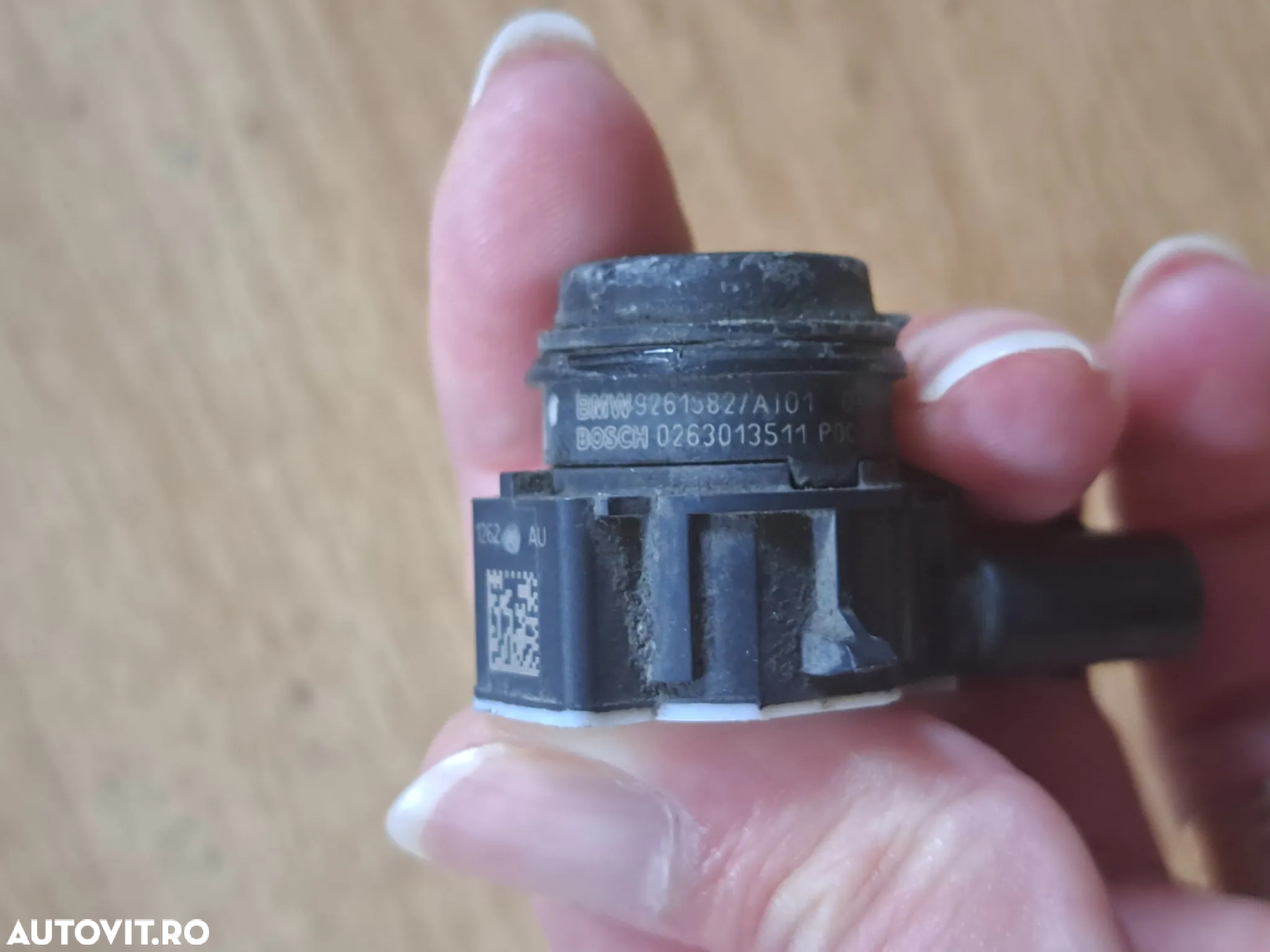 Senzor parcare PDC negru bara fata original BMW F20 F22 F30 F32 F36 - 4