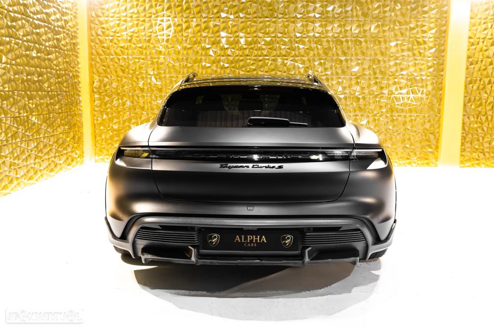 Porsche Taycan Cross Turismo Turbo S - 22