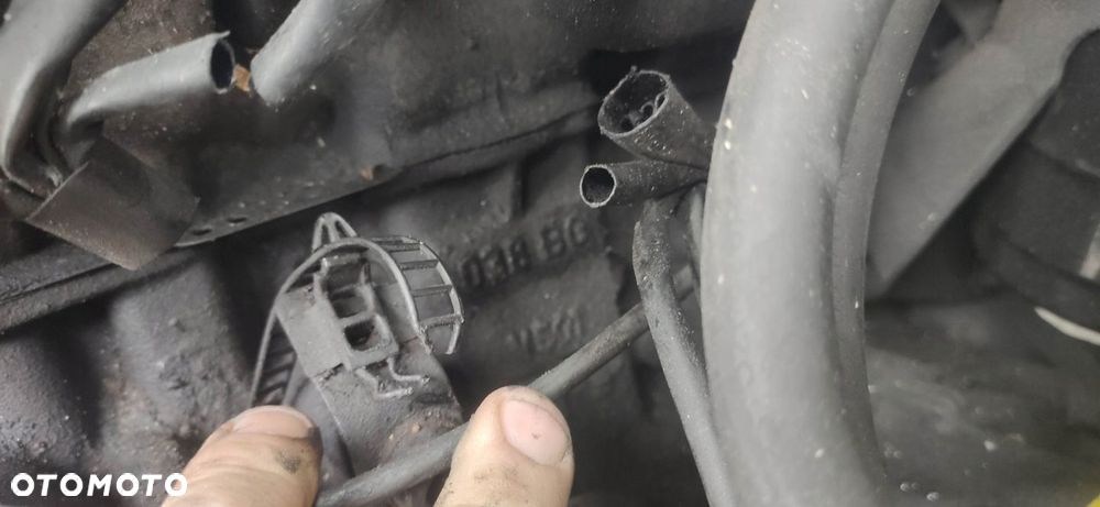 SILNIK SŁUPEK VW AUDI 2.0 140KM BGW GŁOWICA 1.9 - 8