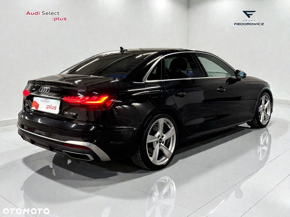 Audi A4 Limousine - 9