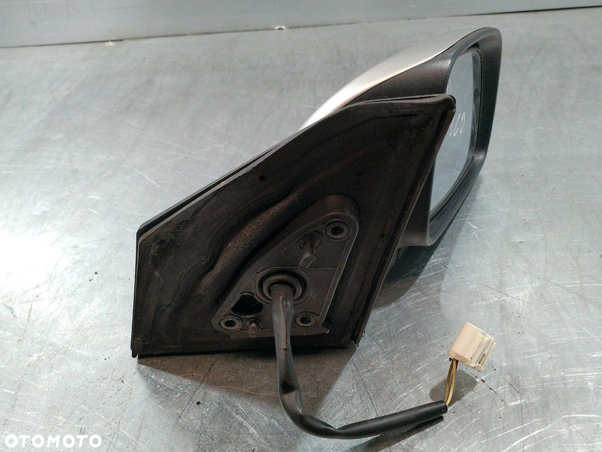 LUSTERKO PRAWE TOYOTA AVENSIS II T25 E11015829 1C0 - 4