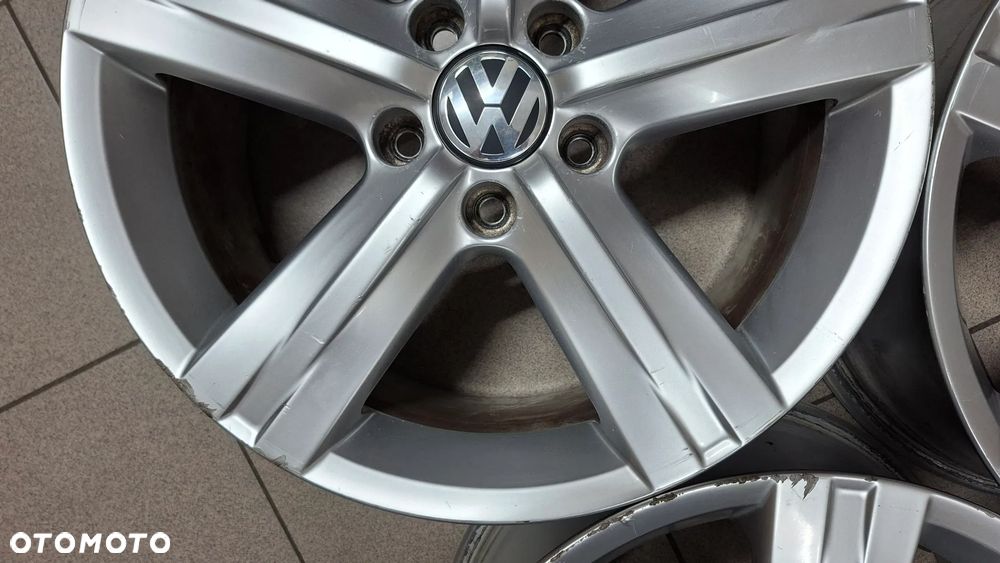 Felgi Aluminiowe 17 VW Passat B7 5x112 ET 47 Fontana - 12