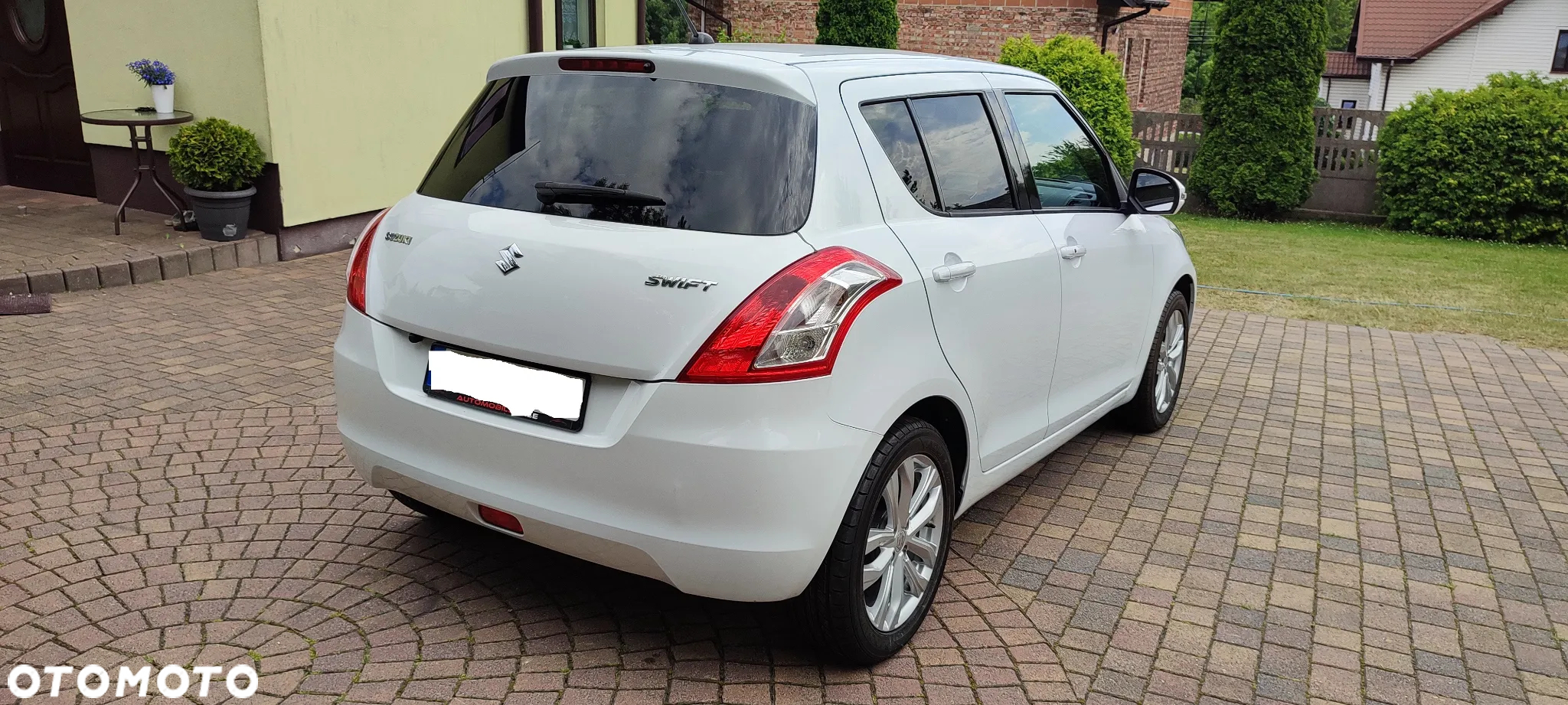 Suzuki Swift 1.2 Premium - 3