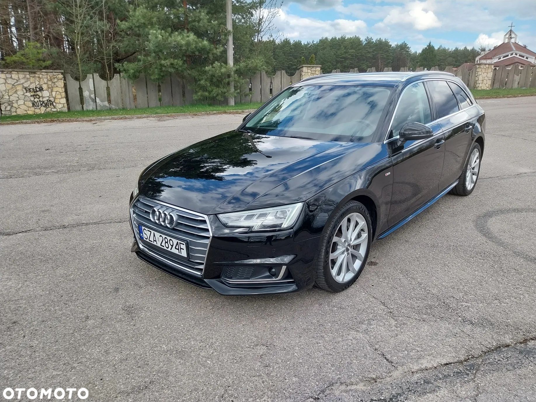 Audi A4 Avant 40 TDI S tronic S line - 1