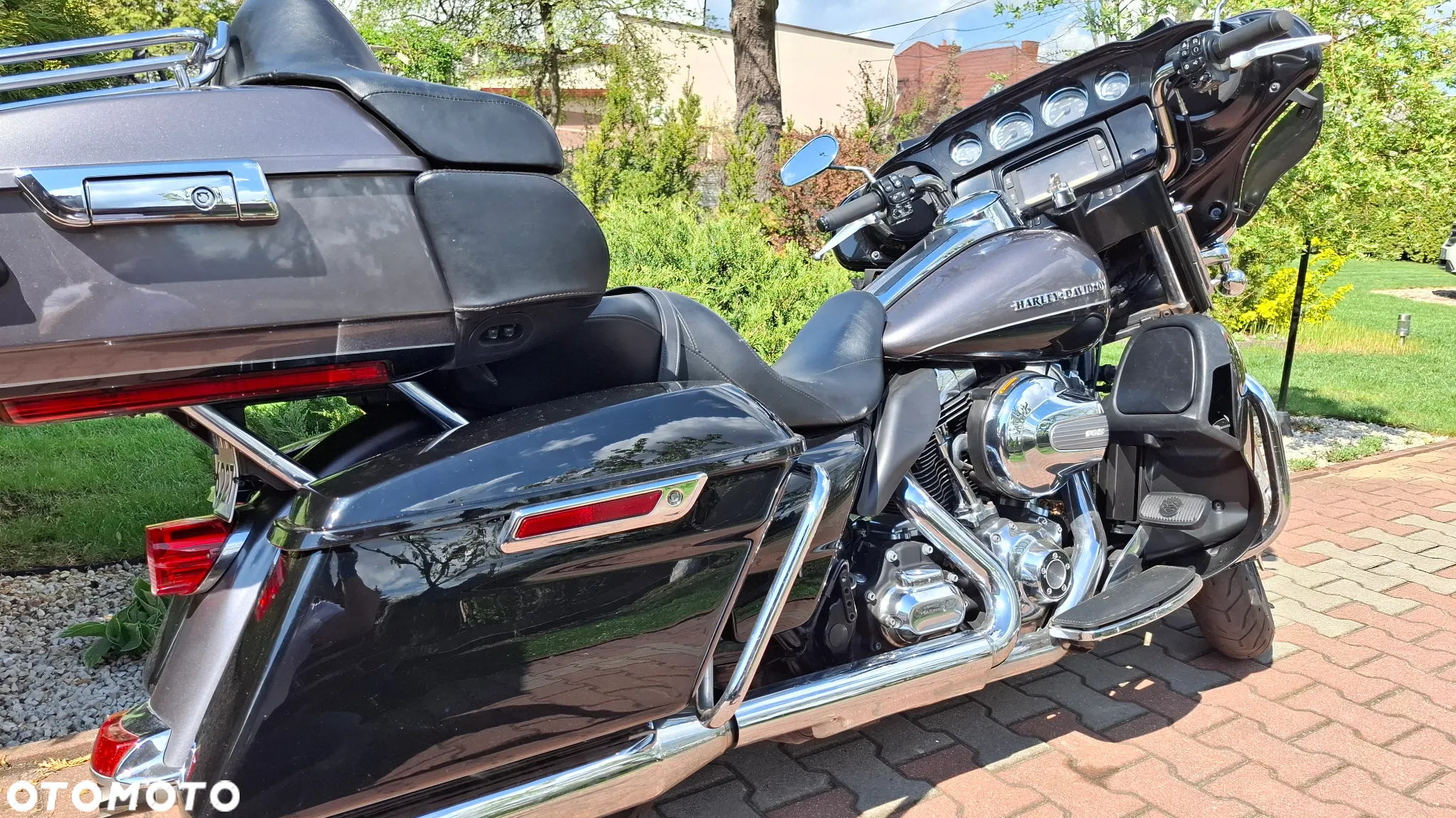 Harley-Davidson Touring Electra Glide - 10