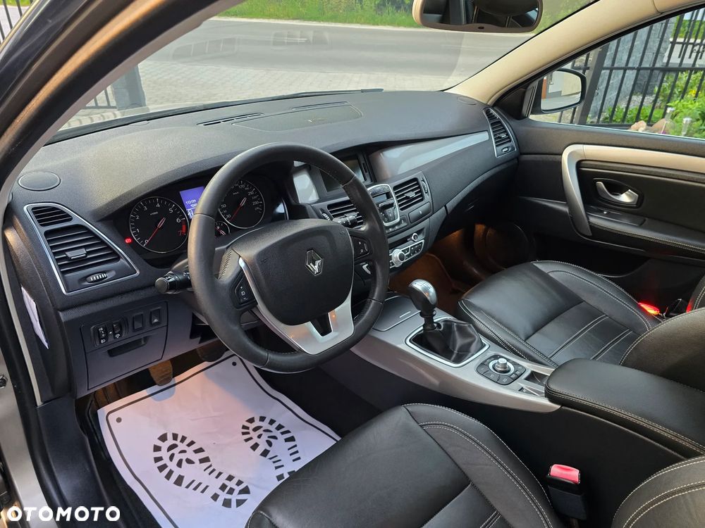 Renault Laguna 2.0 Bose Edition - 33
