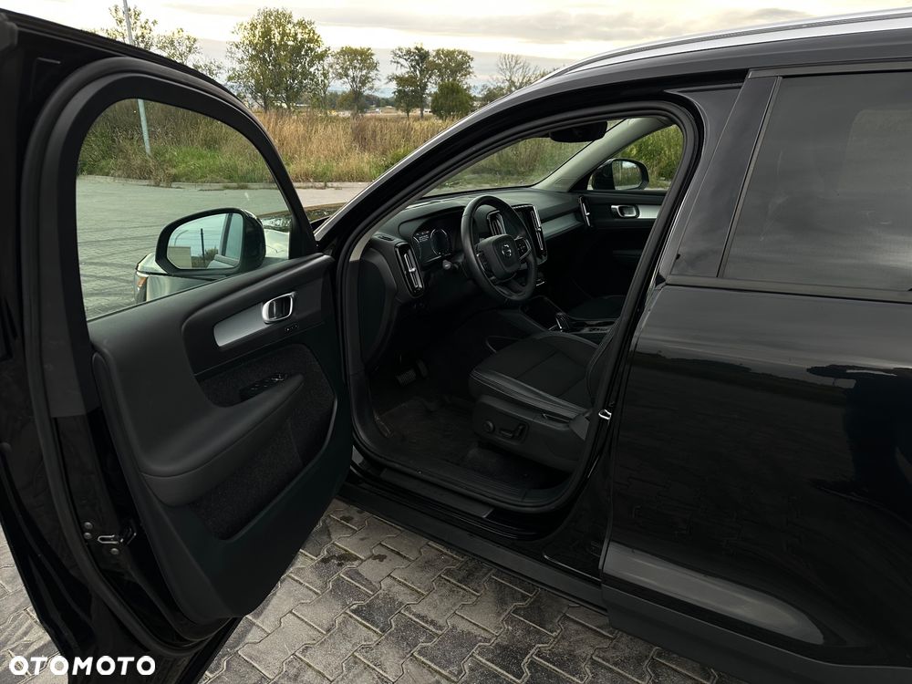 Volvo XC 40 T5 AWD Geartronic Momentum - 16