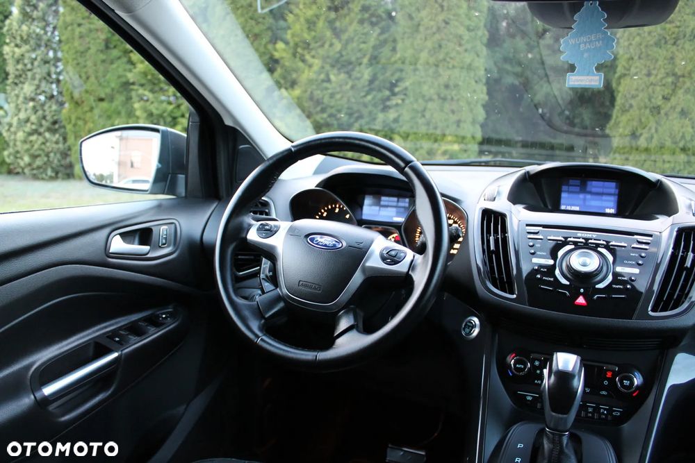 Ford Kuga - 28