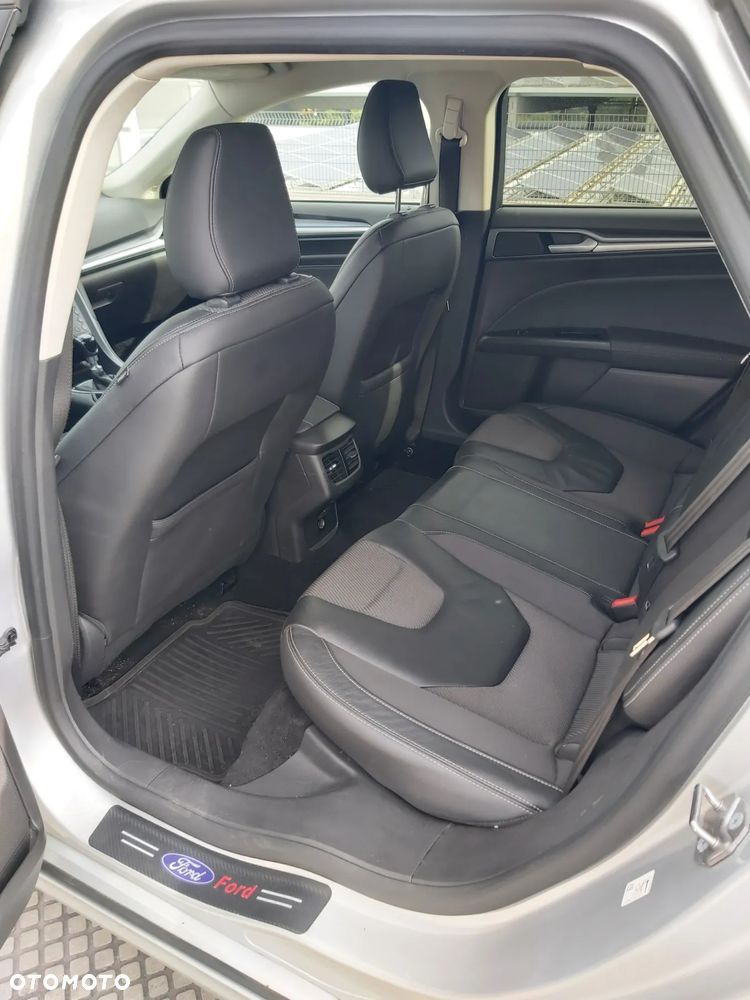 Ford Mondeo Turnier 2.0 TDCi Start-Stopp Titanium - 13