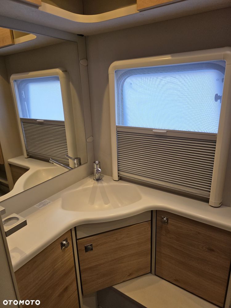 Dethleffs Nomad 760 DR - 8