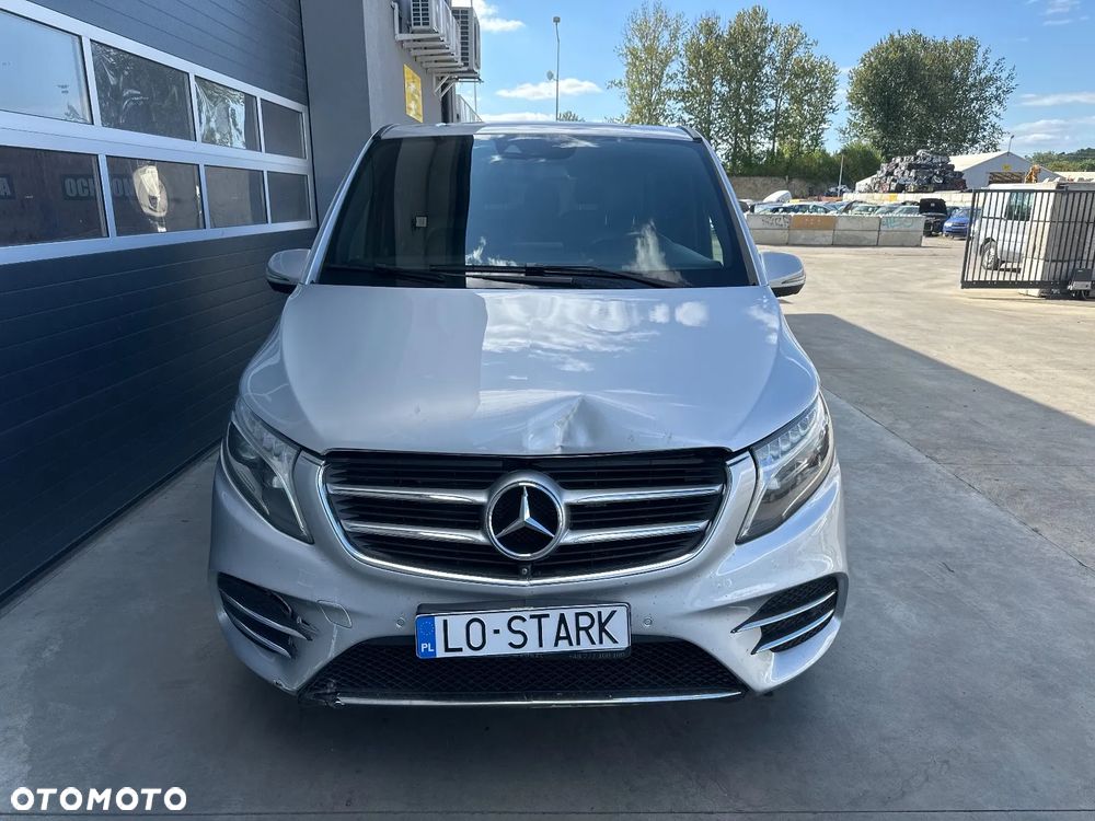 Mercedes-Benz Klasa V - 3