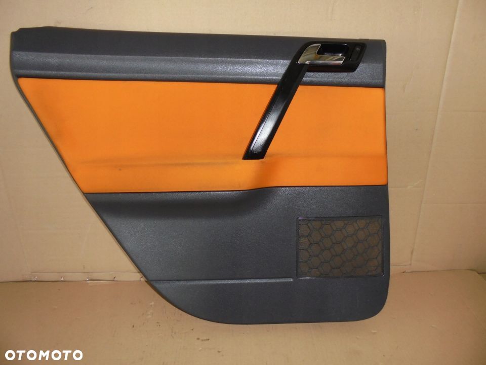 BOCZEK TAPICERKA DRZWI LEWY TYL POLO 9N 5D CROSS - 1