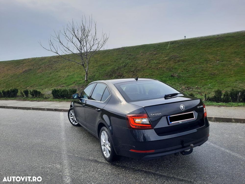 Skoda Octavia 1.5 TSI ACT DSG Style - 4