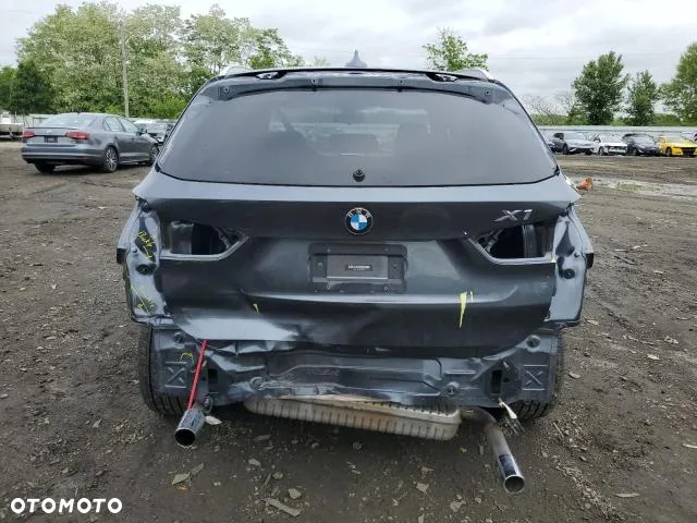BMW X1 - 6
