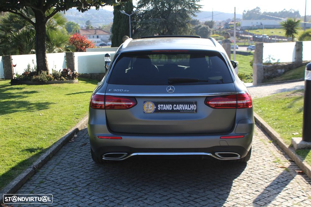 Mercedes-Benz E 300 de AMG Line - 8