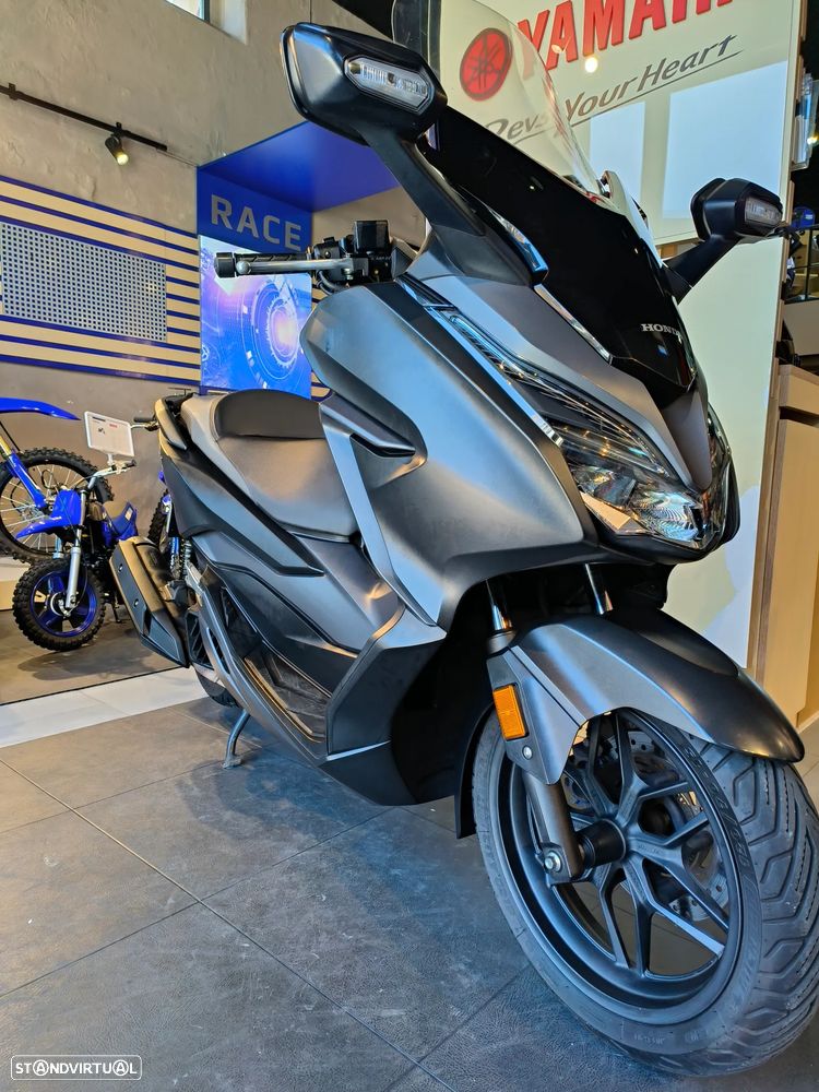 Honda Forza 125 - 3