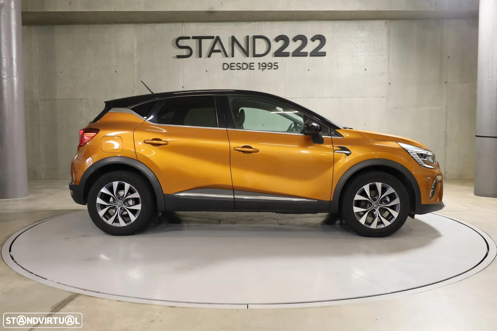 Renault Captur 1.0 TCe Exclusive - 4