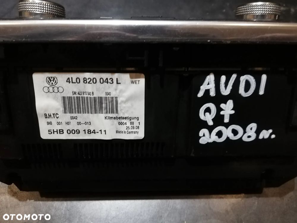 PANEL NAWIEWU KLIMATYZACJI AUDI Q7 4L 4L0820043L - 2
