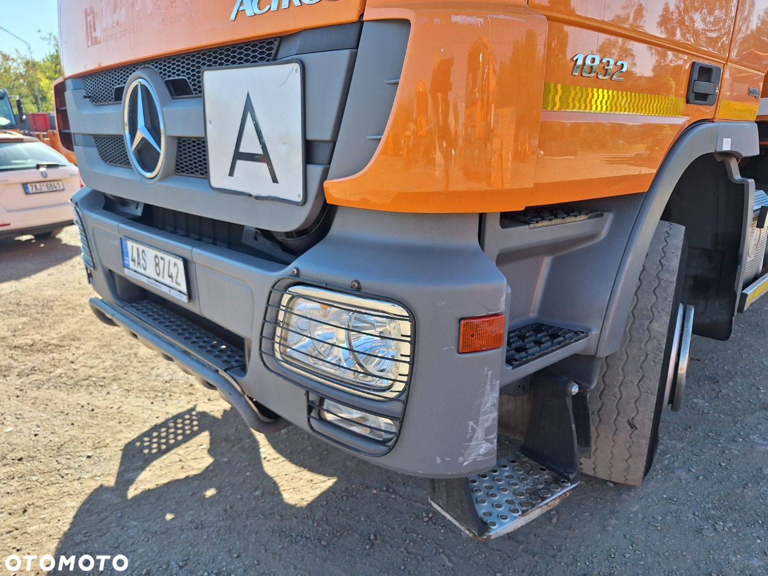 Versalift Actros 1832 L - 28