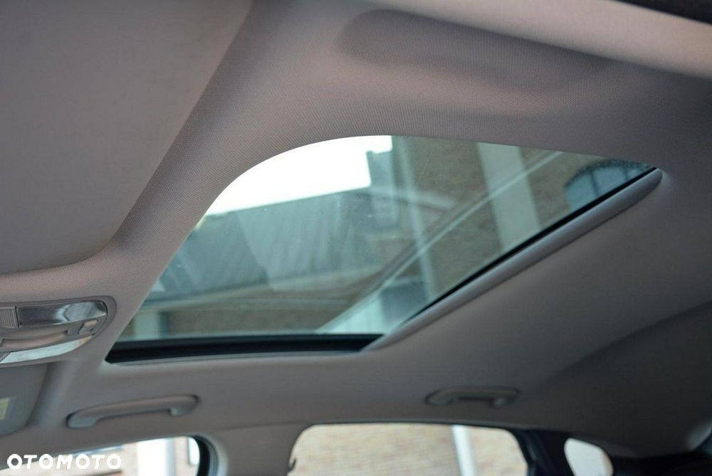 Hyundai i30 1.4 T-GDI Premiere Luxury - 34