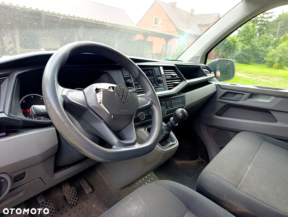 Volkswagen Transporter - 15