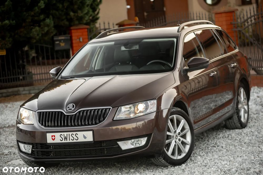 Skoda Octavia 2.0 TDI 4x4 Elegance DSG - 5