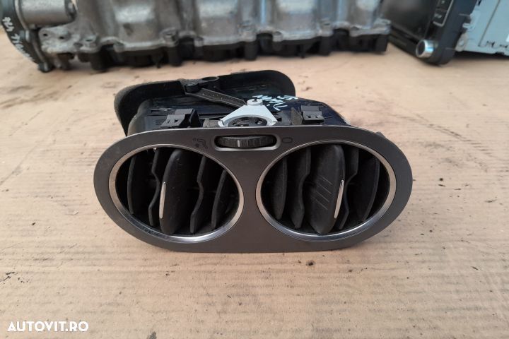 Grila ventilatie bord stanga Volkswagen VW Tiguan 1 5N [2007 - 2011] - 3