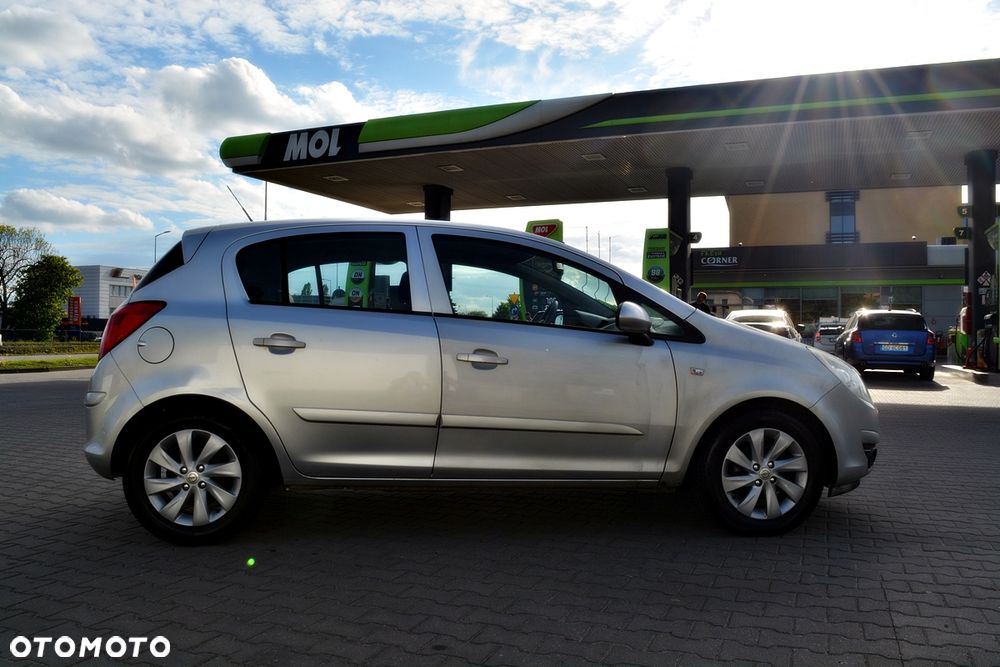 Opel Corsa 1.4 16V Catch me - 14