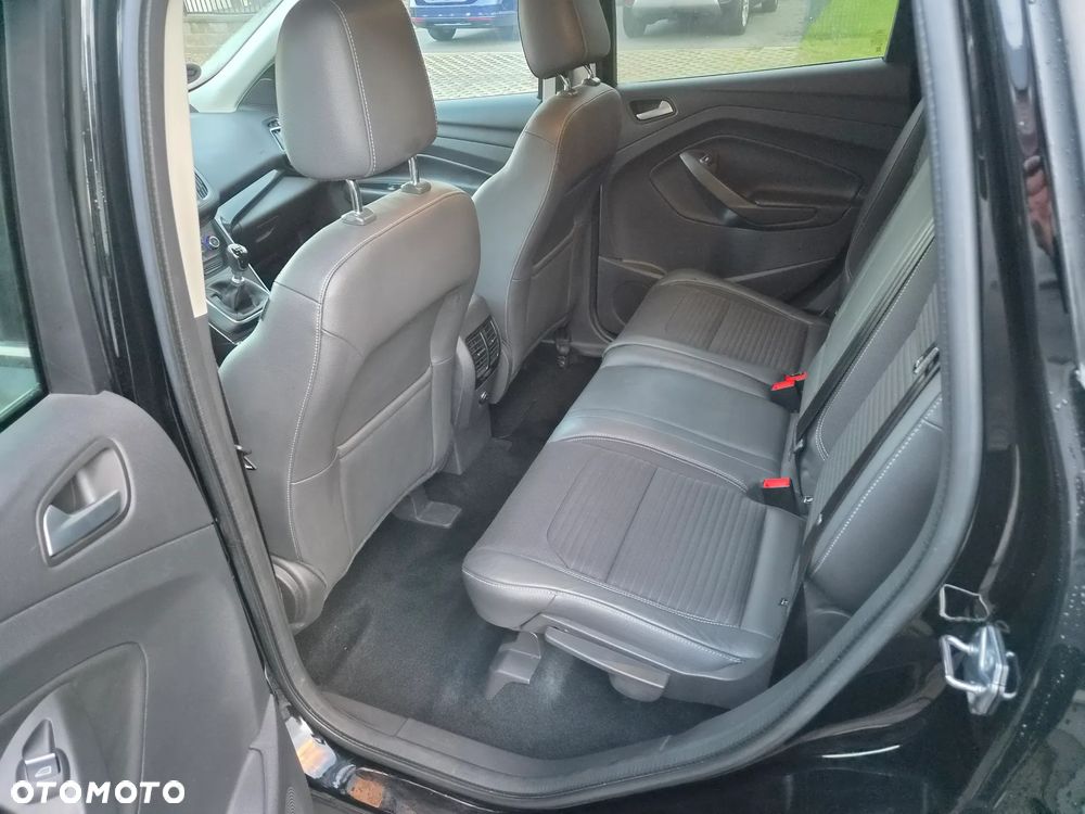 Ford Kuga 1.5 EcoBoost 2x4 Titanium - 7